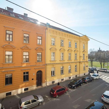 Golden Star Apartment Zagreb Exterior photo