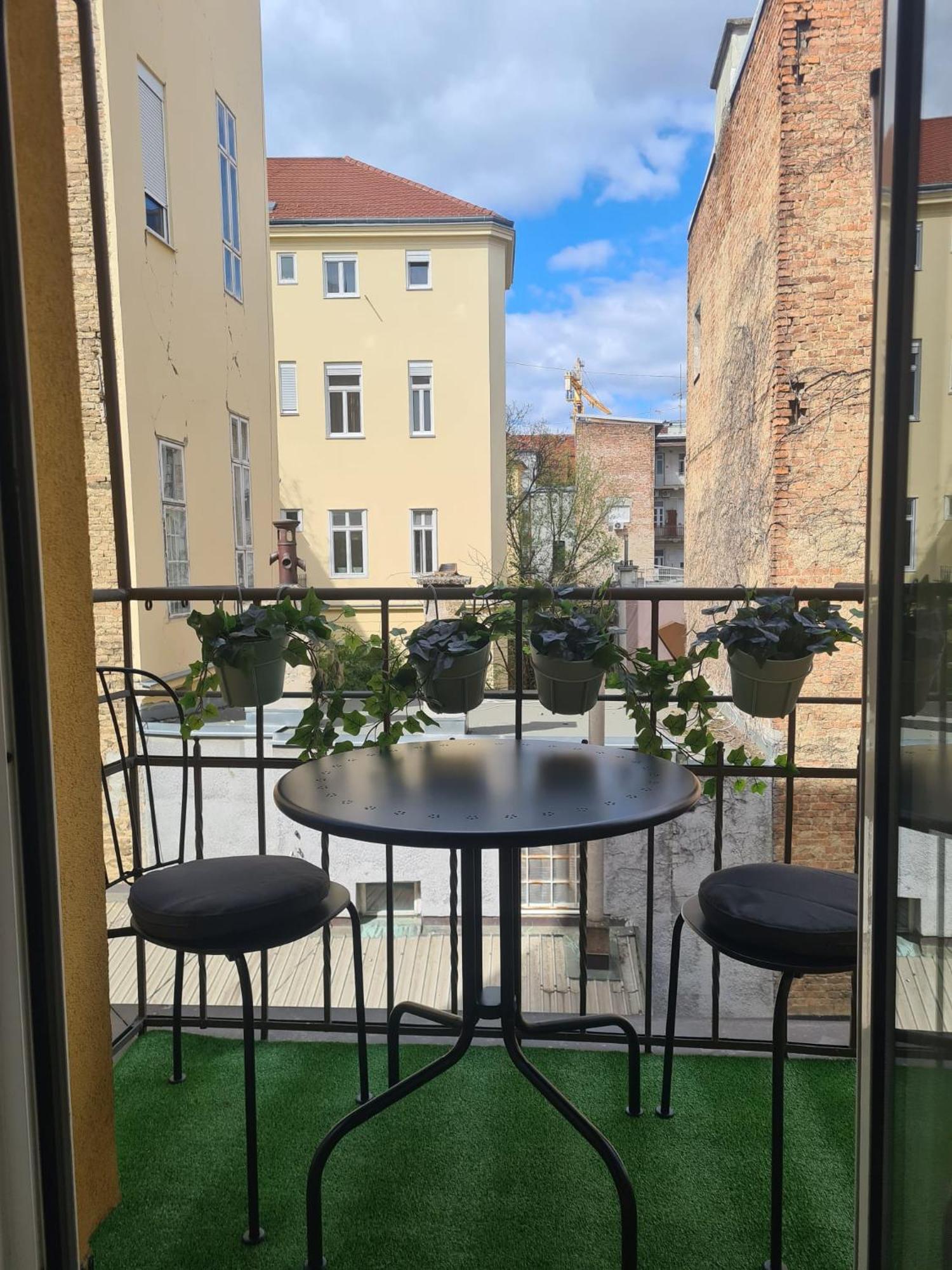 Golden Star Apartment Zagreb Exterior photo